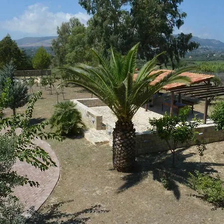 Alekos Beach Houses-natura Verde Lixúri