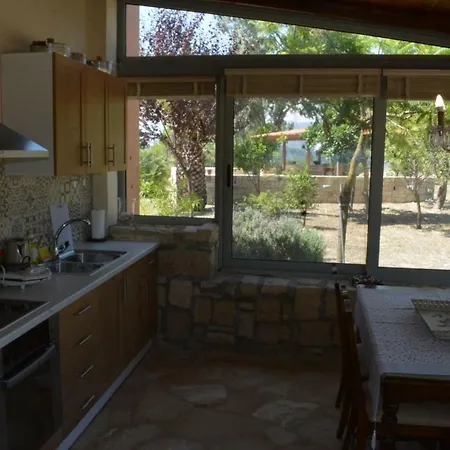 Alekos Beach Houses-natura Verde *